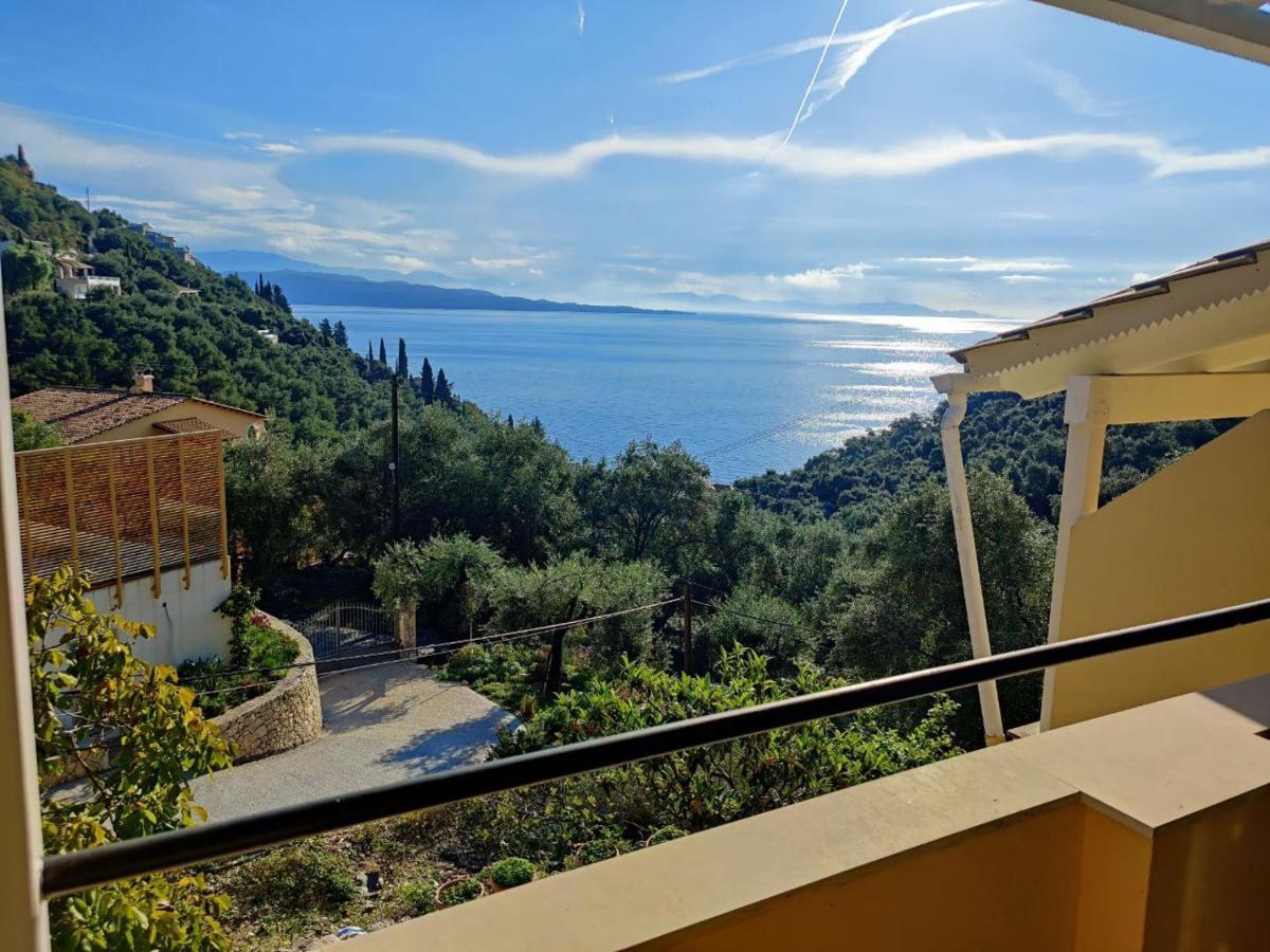 Kaminaki Seaview Apartments Katavolos Exterior photo