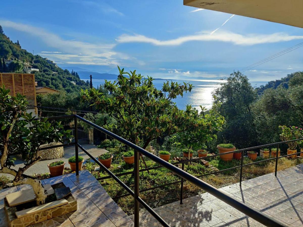 Kaminaki Seaview Apartments Katavolos Exterior photo