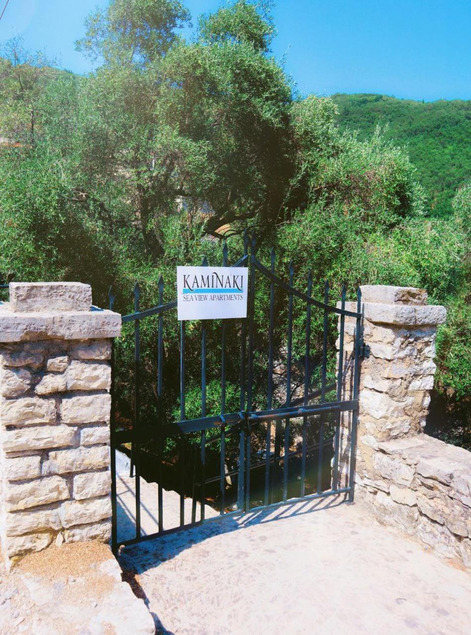 Kaminaki Seaview Apartments Katavolos Exterior photo